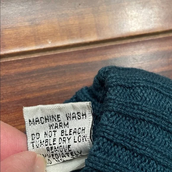 Vintage Gitano Sportswear Teal and Cream “Spirit’ Sweater - Picture 8 of 8